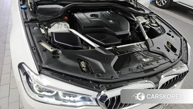 BMW 5 Series (G30) id 3375125 из Кореи 16