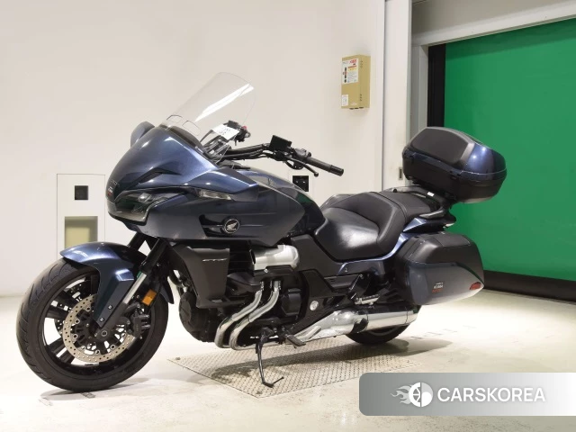 Проданный Honda CTX1300 2019 из Японии