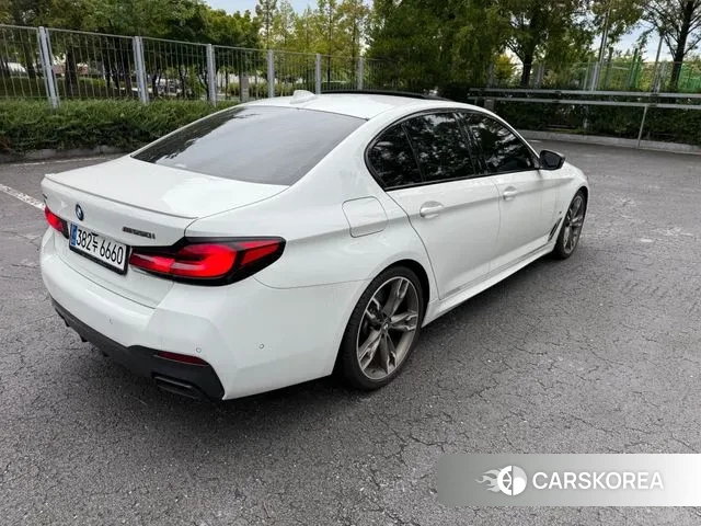 BMW 5 Series (G30) id 3132753 из Кореи 16