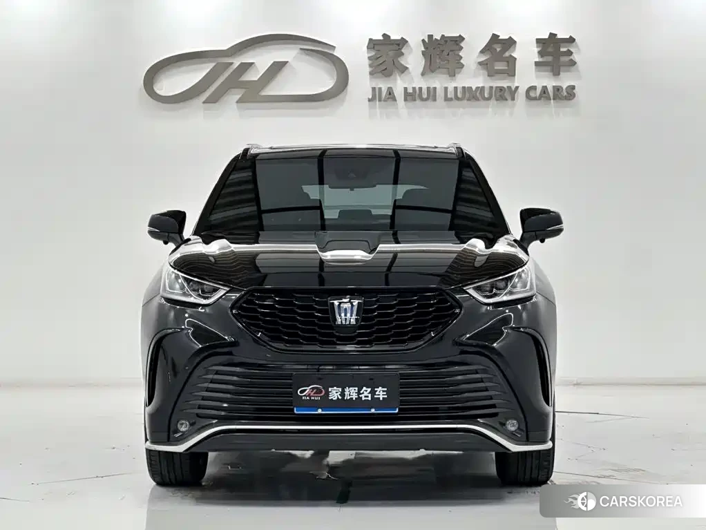 Toyota Crown id 4628120 из Китая 16