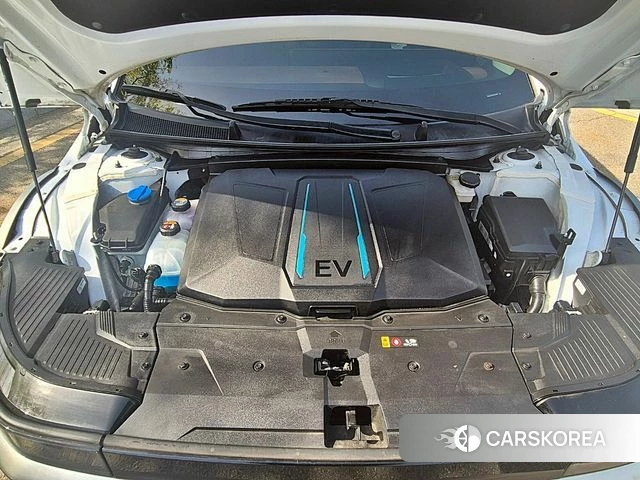 Hyundai Ionic 5 id 4201765 из Кореи 14