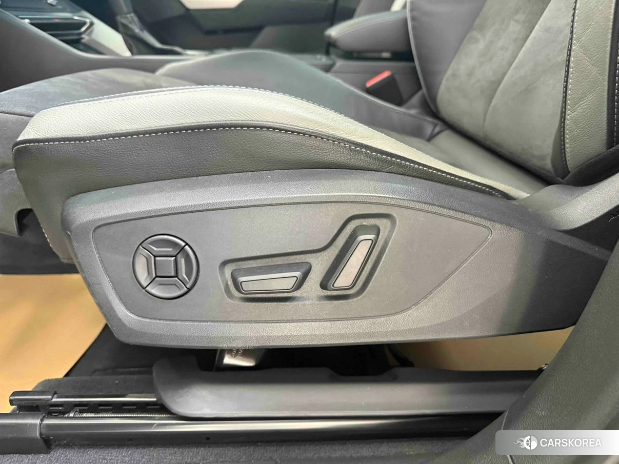 Audi Q3 id 4493185 из Китая 20