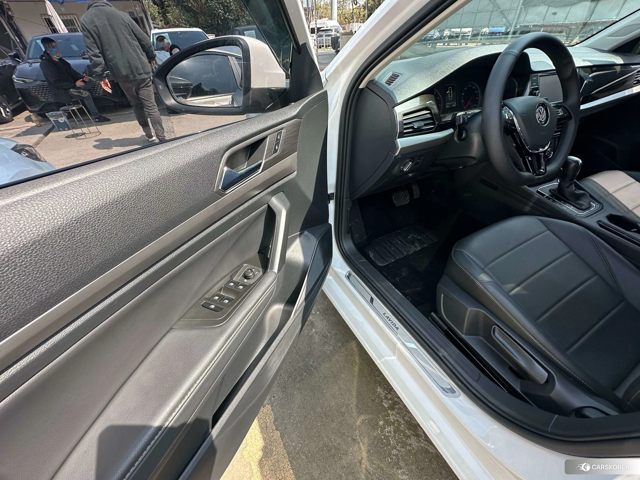 Volkswagen Lavida id 4420289 из Китая 13