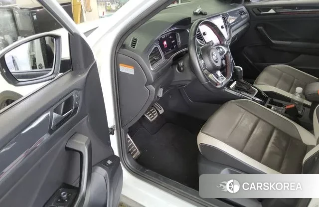 Volkswagen T-Roc 2021 Черный из Кореи, фото 6