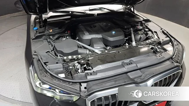 BMW 5 Series (G60) id 3711213 из Кореи 16