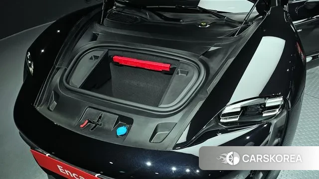 Porsche Taycan id 3218652 из Кореи 16