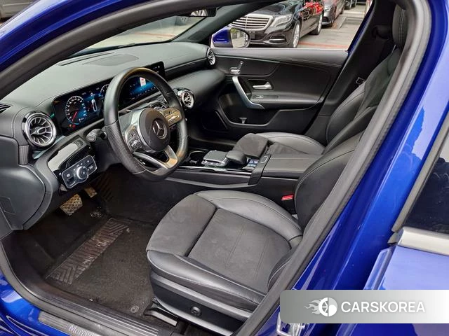 Mercedes-Benz Class A 2021 Синий из Китая, фото 6