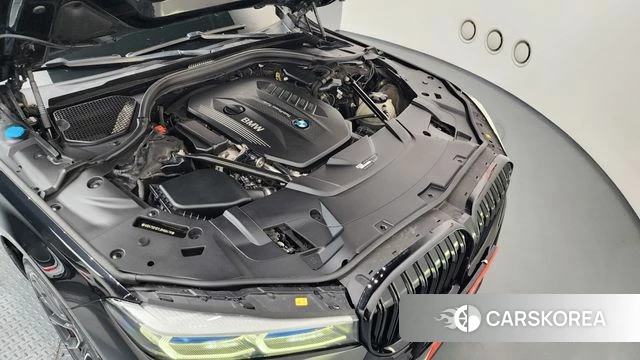 BMW 7 Series (G11) id 3807830 из Кореи 16