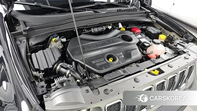 Jeep Renegade id 3489321 из Кореи 16