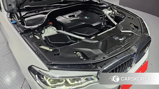 BMW 5 Series (G30) id 3748312 из Кореи 16