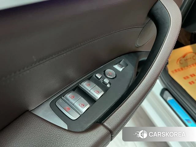 BMW X3 id 3889106 из Китая 15