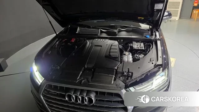 Audi Q7 (4M) id 3760732 из Кореи 16