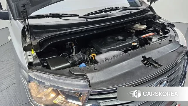 Hyundai The New Grand Starex id 3460279 из Кореи 16