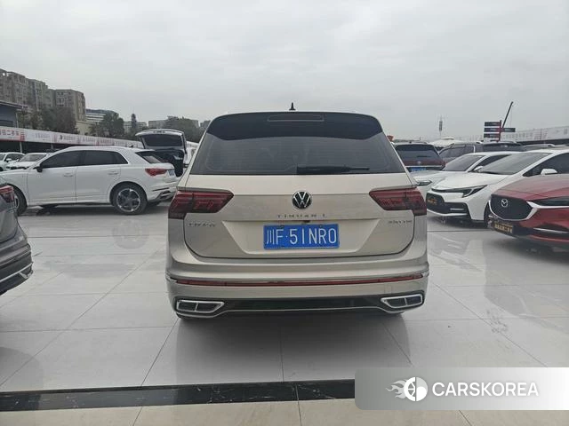 Volkswagen Tiguan L id 4306856 из Китая 9