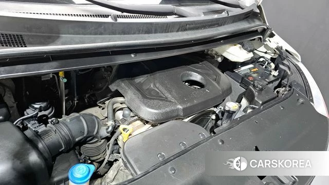 Hyundai The New Grand Starex id 3853594 из Кореи 16