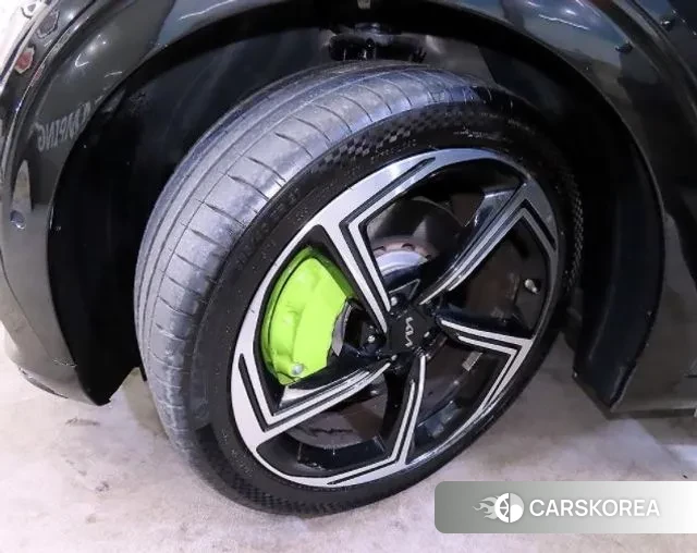 Kia EV6 id 3596901 из Кореи 16