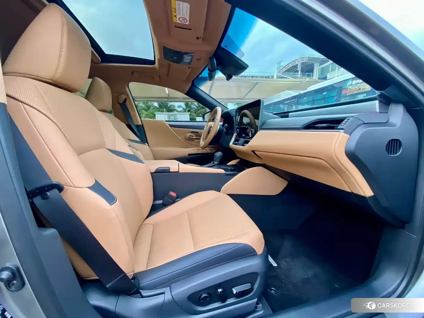 Lexus ES 2025 Silver/gray из Китая, фото 6