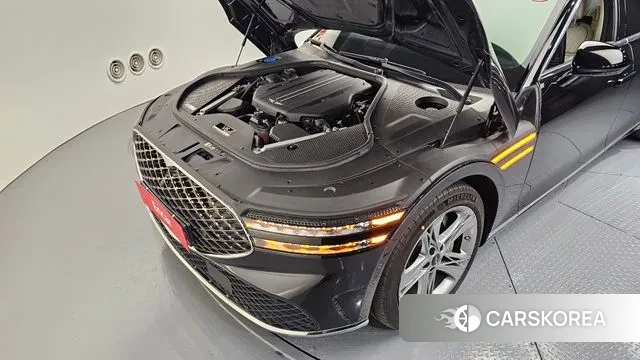 Genesis G90 (RS4) id 3482997 из Кореи 16