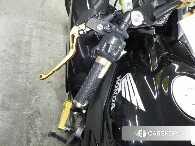 Проданный Honda CBR250R ABS id 4000530 из Японии, фото 20