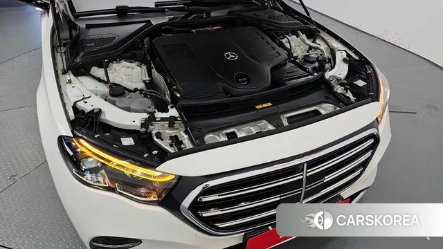 Mercedes-Benz E-Class W214 id 4862941 из Кореи 33