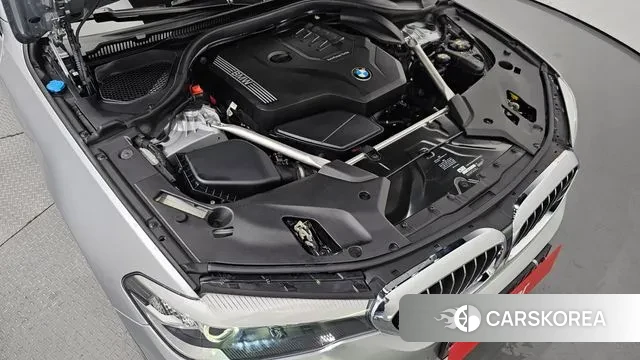 BMW 5 Series (G30) id 2976666 из Кореи 16