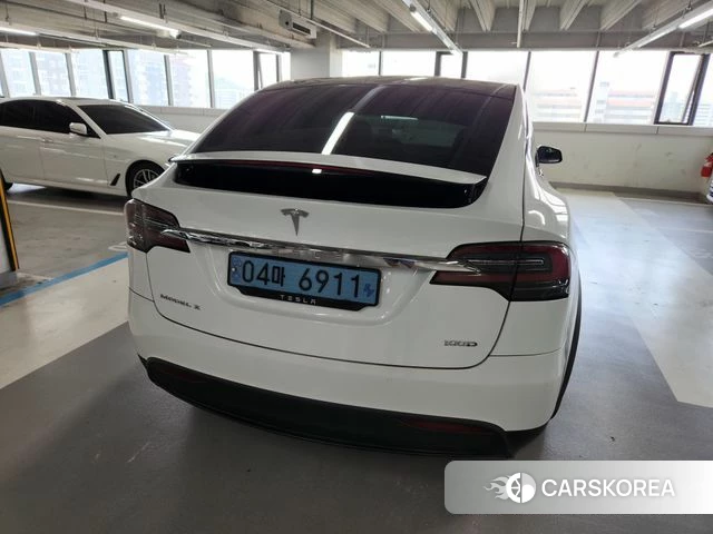 Tesla Model X id 4366436 из Кореи 16