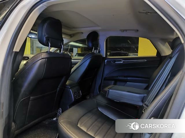 Ford Mondeo 2019 Белый из Китая, фото 6
