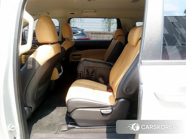 Kia Carnival 4th generation id 4547705 из Кореи 16