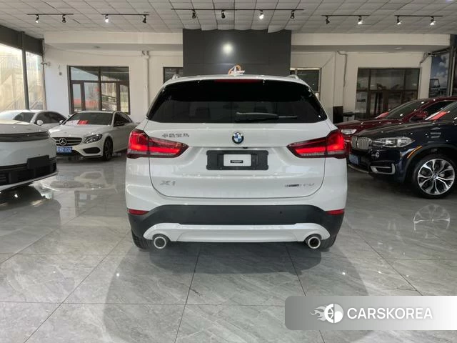 BMW X1 id 3920135 из Китая 6