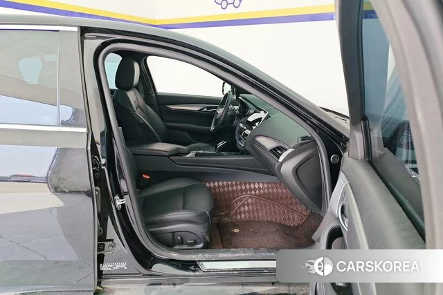 Cadillac CT5 id 4254428 из Китая 13