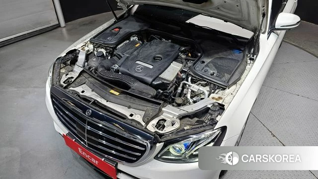 Mercedes-Benz E-Class W213 id 3828434 из Кореи 16