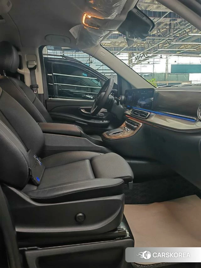 Mercedes-Benz V-class id 4256646 из Китая 10