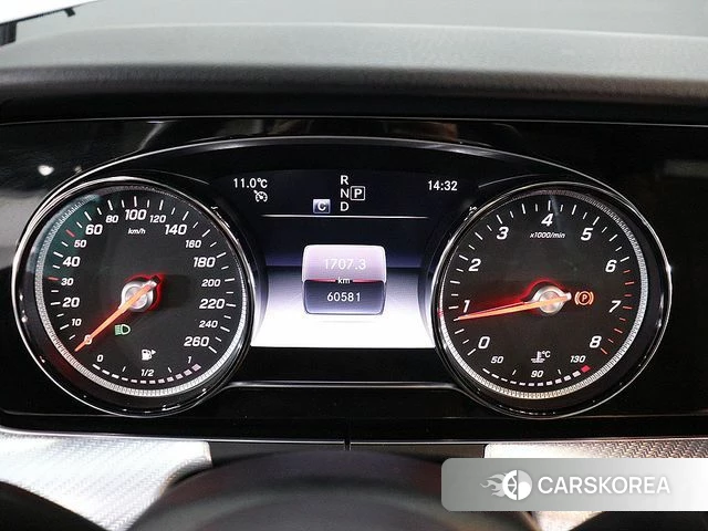 Mercedes-Benz E-Class W213 id 3813621 из Кореи 16