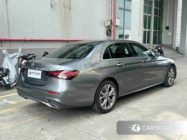 Mercedes-Benz E-class id 4260866 из Китая 13