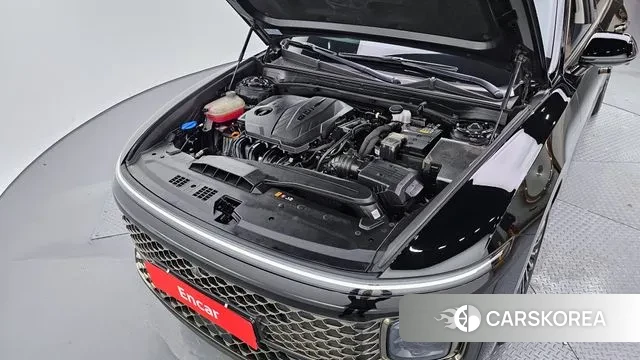 Hyundai Grandeur (GN7) id 3289680 из Кореи 16