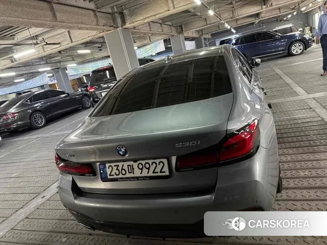 BMW 5 Series (G30) id 2979157 из Кореи 15