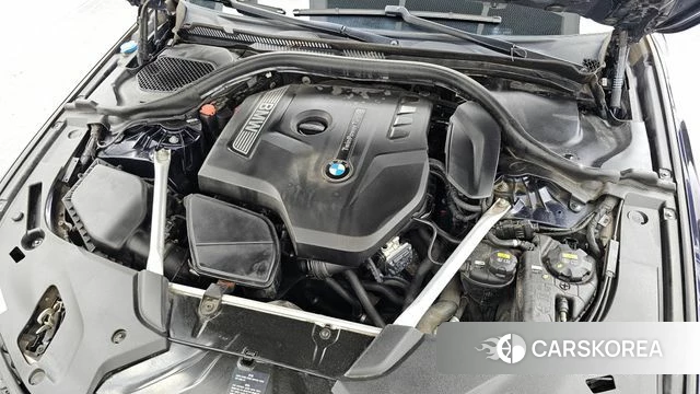 BMW 5 Series (G30) id 4595956 из Кореи 16