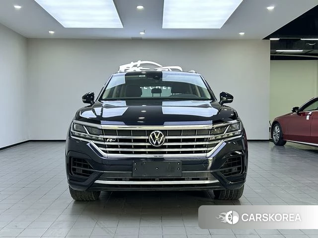 Volkswagen Touareg id 4300389 из Китая 8