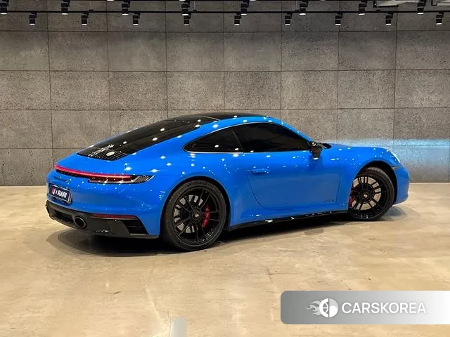 Porsche 911(992) id 3705793 из Кореи 16
