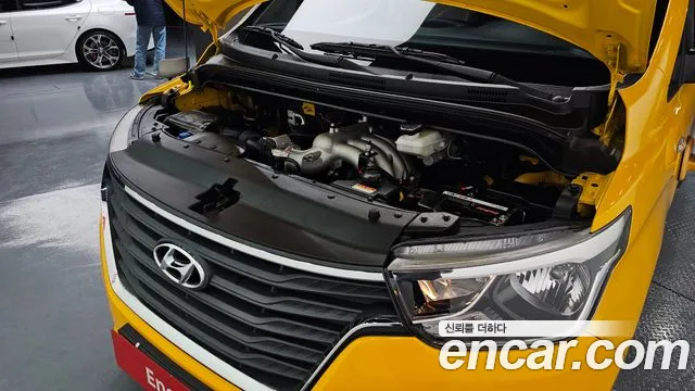 Hyundai The New Grand Starex id 2470673 из Кореи 16