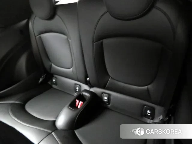 Mini Cooper Convertible id 3655196 из Кореи 16