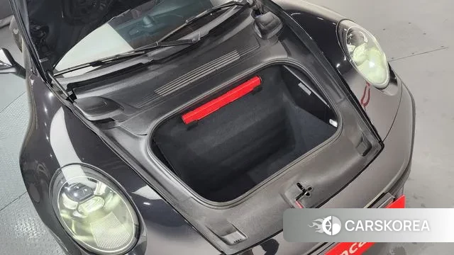 Porsche 911(992) id 3587943 из Кореи 16