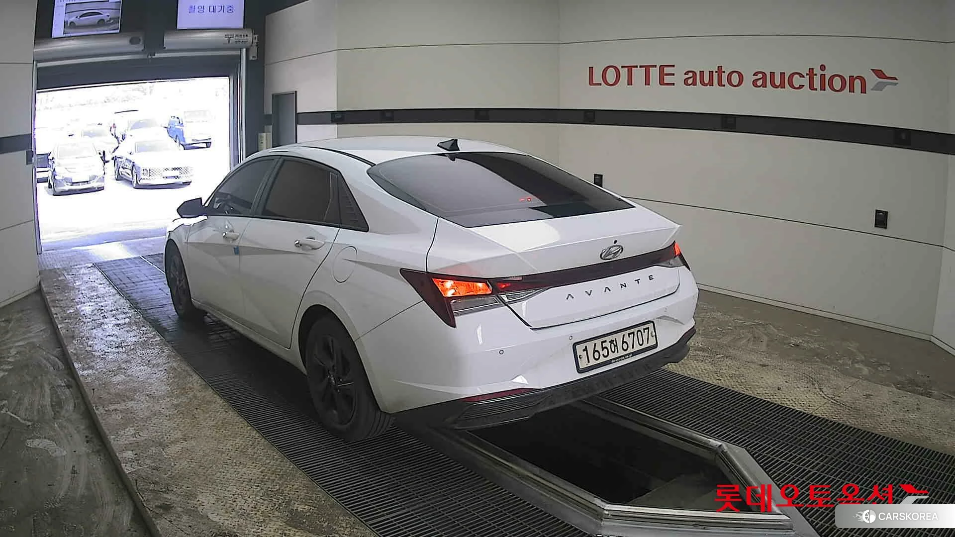 Hyundai Avante Hybrid id 3881988 из Кореи 32