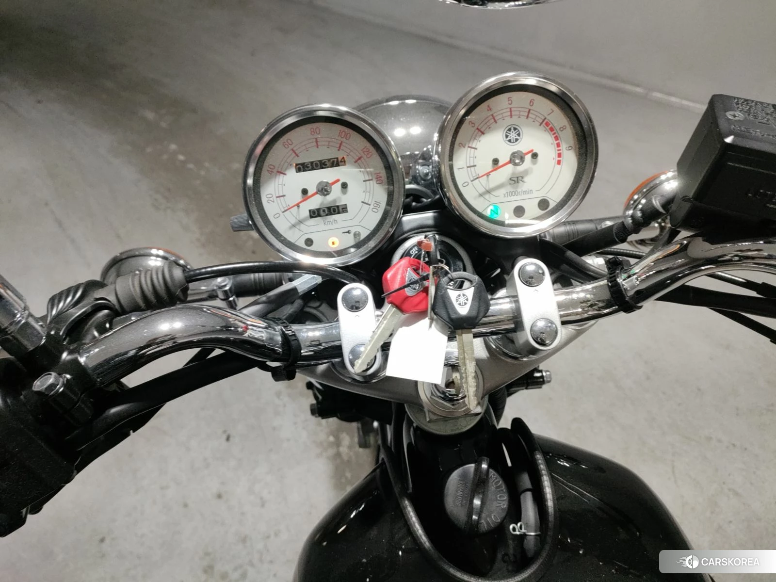 Yamaha SR 400 id 3945216 из Японии 6