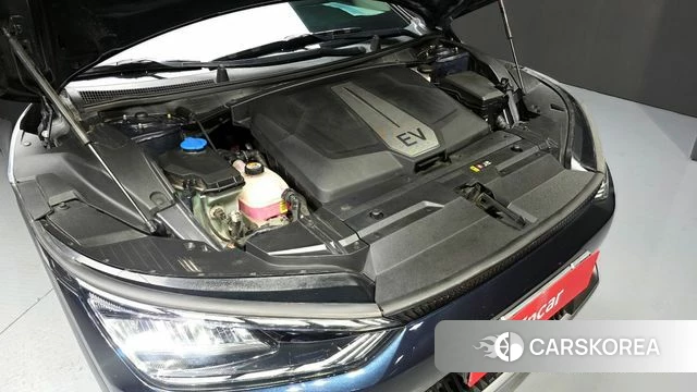 Kia EV6 id 4402030 из Кореи 31