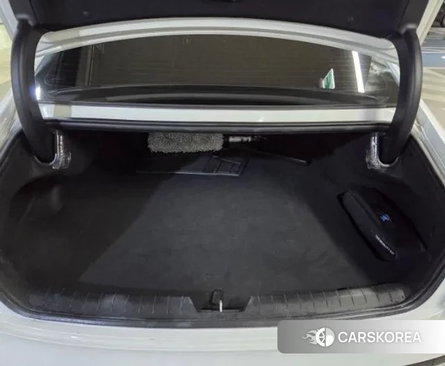 Hyundai Grandeur (GN7) id 3745630 из Кореи 16