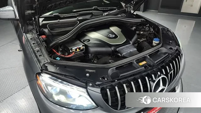 Mercedes-Benz GLE - Class W166 id 2991325 из Кореи 16