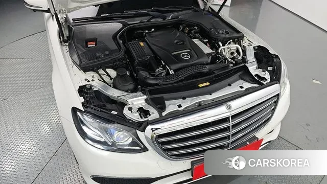 Mercedes-Benz E-Class W213 id 3485167 из Кореи 16