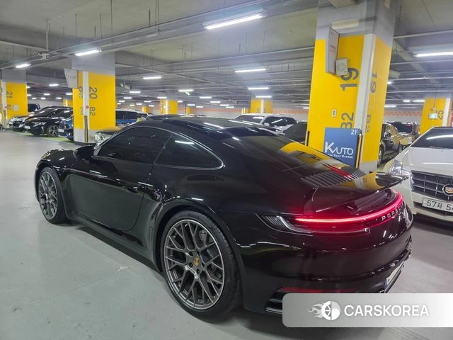 Porsche 911(992) id 4453344 из Кореи 15