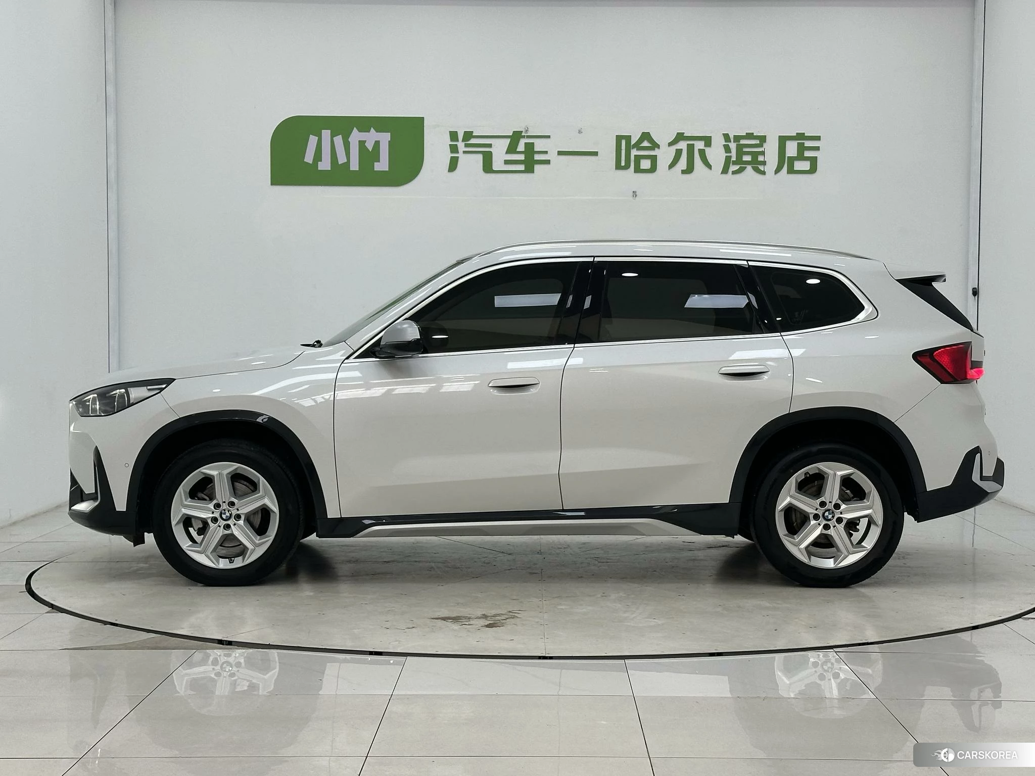 BMW X1 id 4455084 из Китая 14